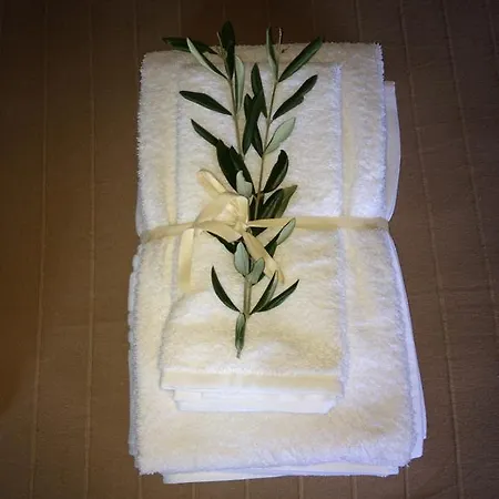 Oca Nera Bed & Breakfast *